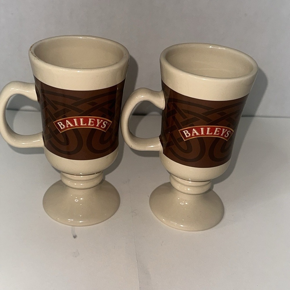 Baileys Irish Cream Coffee‎ Mugs Cup Pedestal Foot Ceramic Set of 2 Vintage - Picture 3 of 6